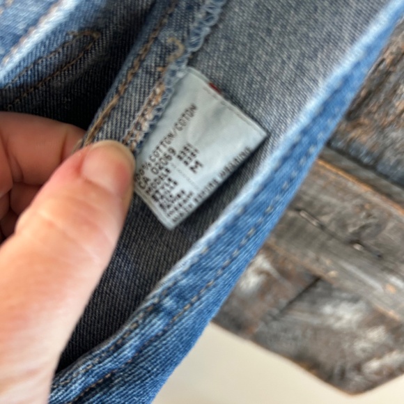 Classic Blue Women's Denim Overalls - Picture 4 of 4